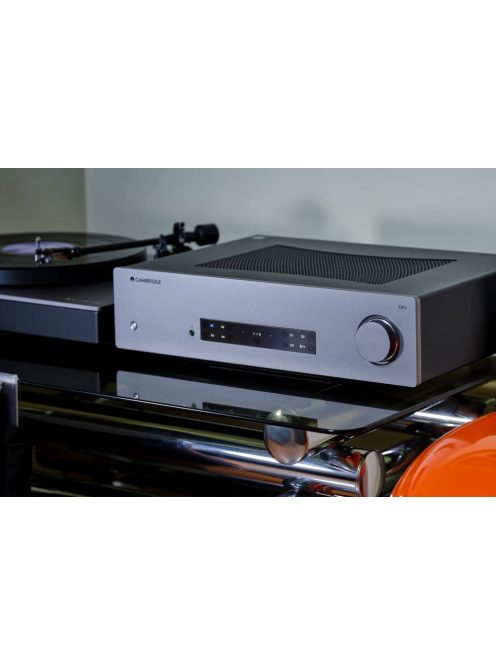 Cambridge Audio CXA81 MKII