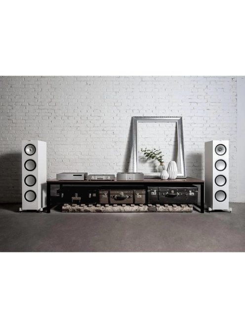 KEF Q950